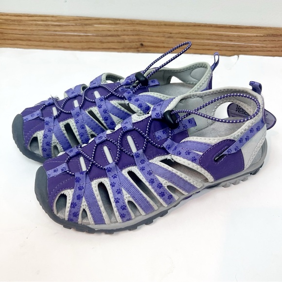 NWT Womens Purple Water Shoes Sandals Pawprint - Picture 7 of 7
